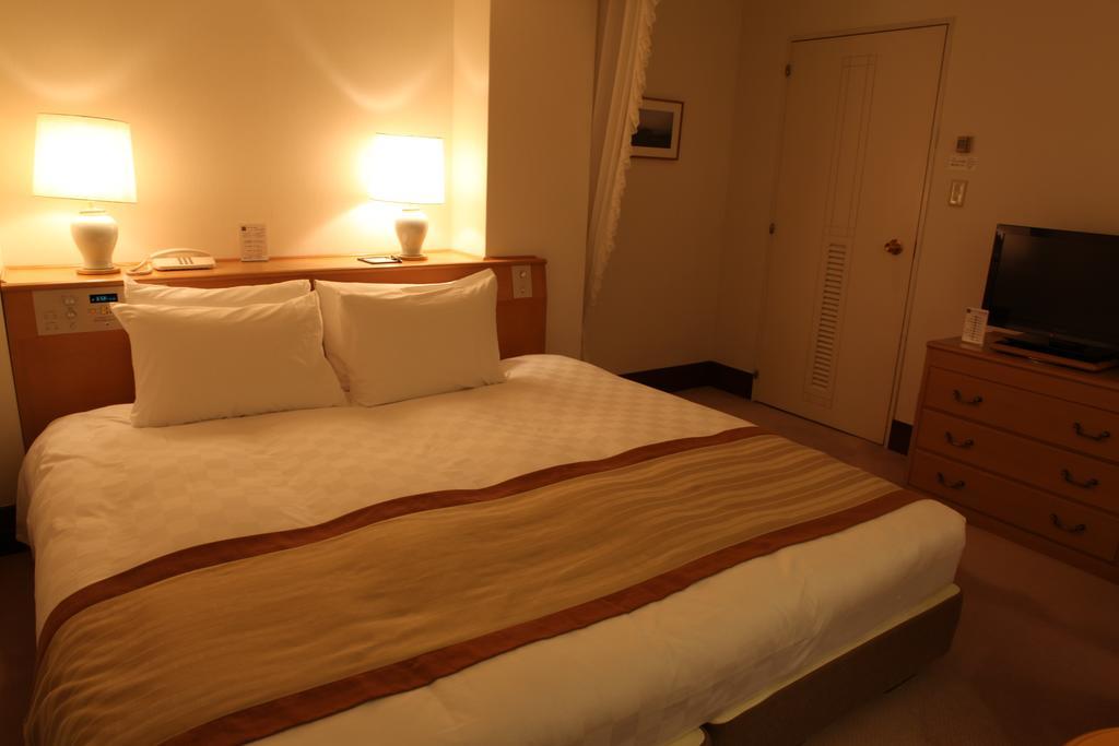 Gamagori Classic Hotel Номер фото